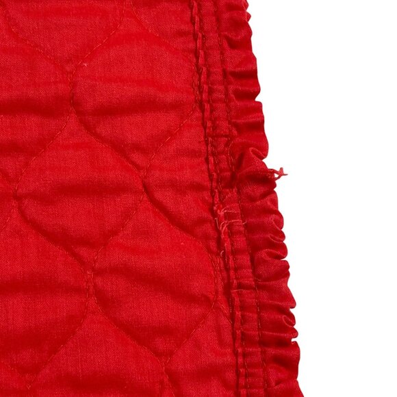 Red Quilted Table Runner Reversible Christmas Holiday Ruffled Edges 68 x 12 VTG - Picture 6 of 8